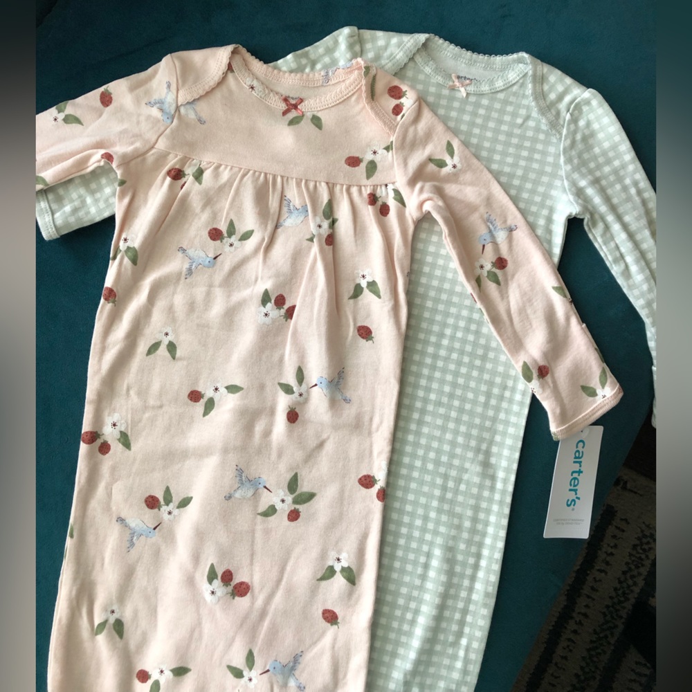 (2) NWT Carters Baby Gowns Set